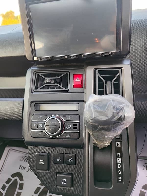 Daihatsu Taft 2021 11