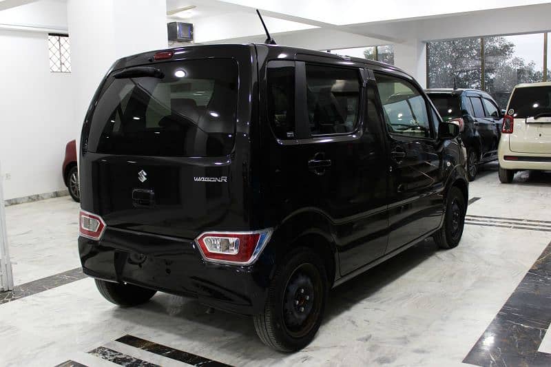 Suzuki Wagon R Fx Package Model 2023 3