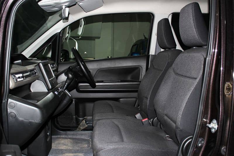 Suzuki Wagon R Fx Package Model 2023 6