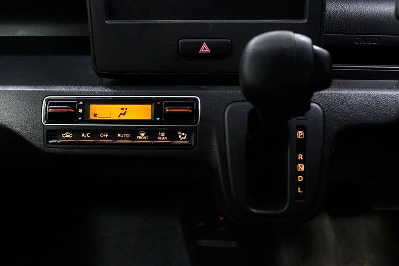 Suzuki Wagon R Fx Package Model 2023 8
