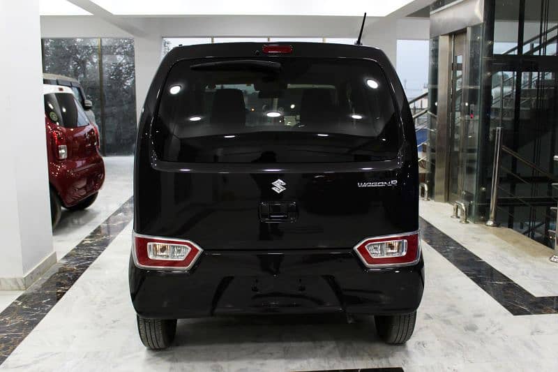 Suzuki Wagon R Fx Package Model 2023 15