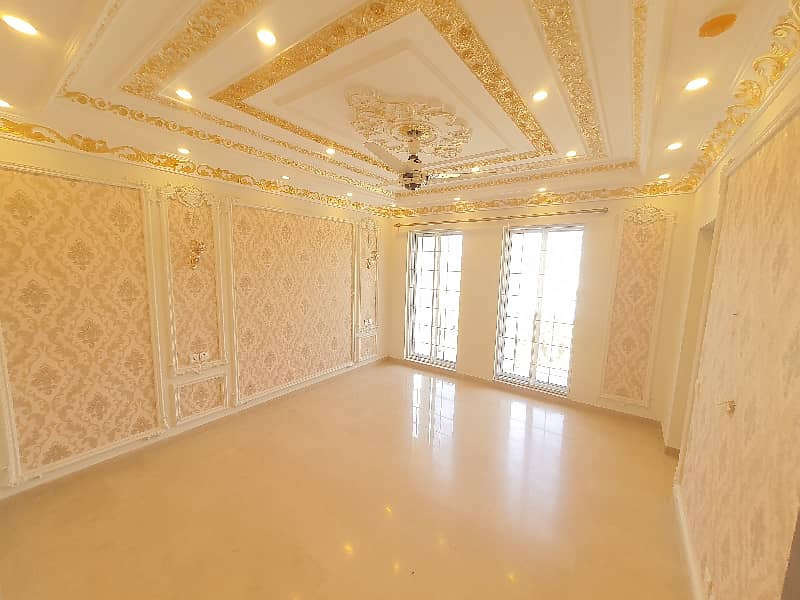 ORIGNAL PICTURES LOWER LOCKED 27 MARLA UPPER PORTION WITH DRAWING AND DINNING ROOM 0