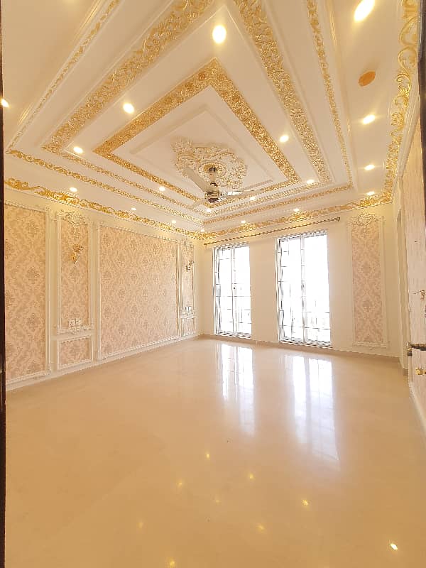 ORIGNAL PICTURES LOWER LOCKED 27 MARLA UPPER PORTION WITH DRAWING AND DINNING ROOM 8