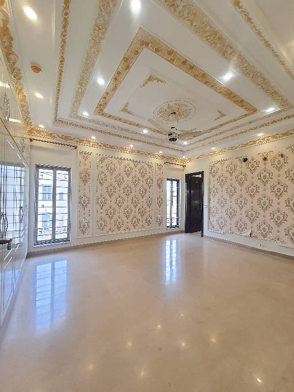 ORIGNAL PICTURES LOWER LOCKED 27 MARLA UPPER PORTION WITH DRAWING AND DINNING ROOM 12