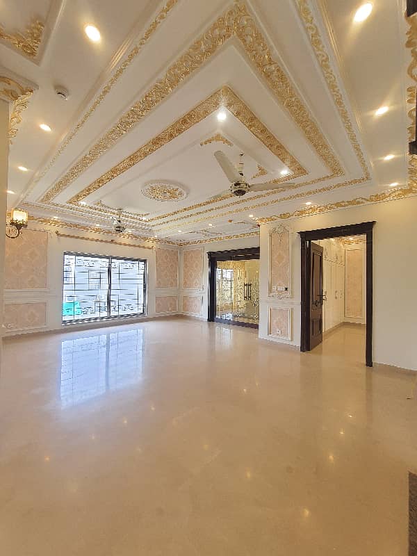 ORIGNAL PICTURES LOWER LOCKED 27 MARLA UPPER PORTION WITH DRAWING AND DINNING ROOM 15
