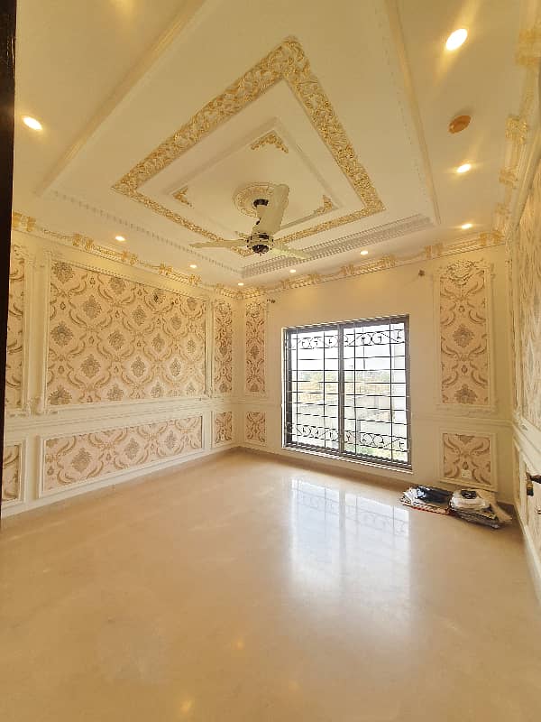 ORIGNAL PICTURES LOWER LOCKED 27 MARLA UPPER PORTION WITH DRAWING AND DINNING ROOM 16