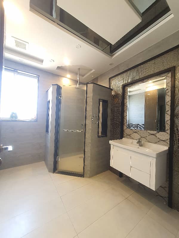 ORIGNAL PICTURES 1 Kannal LUXUARY House INVERTORS AC INSTALLED 9