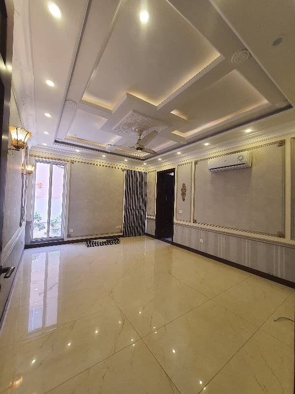 ORIGNAL PICTURES 1 Kannal LUXUARY House INVERTORS AC INSTALLED 10