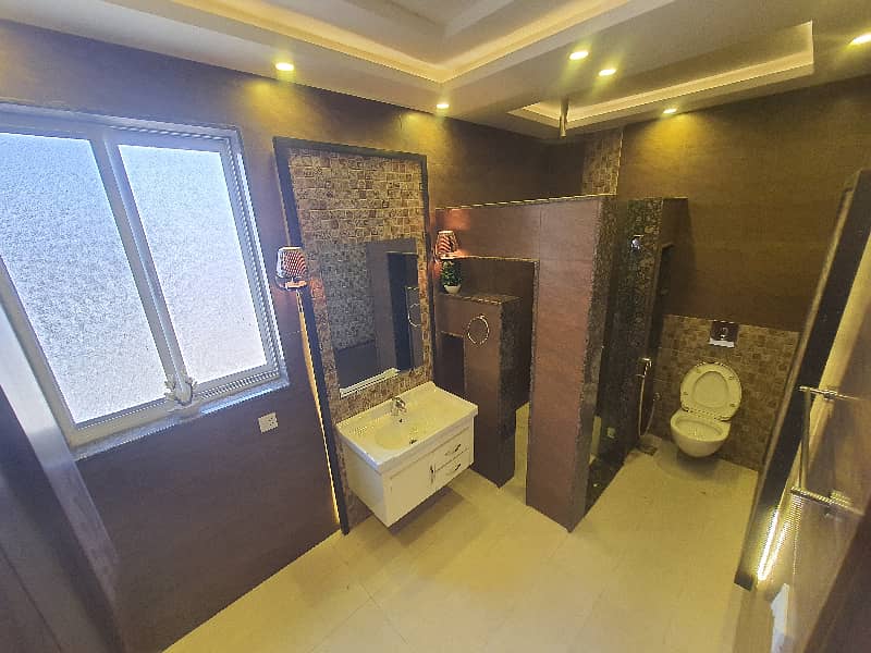 ORIGNAL PICTURES 1 Kannal LUXUARY House INVERTORS AC INSTALLED 25