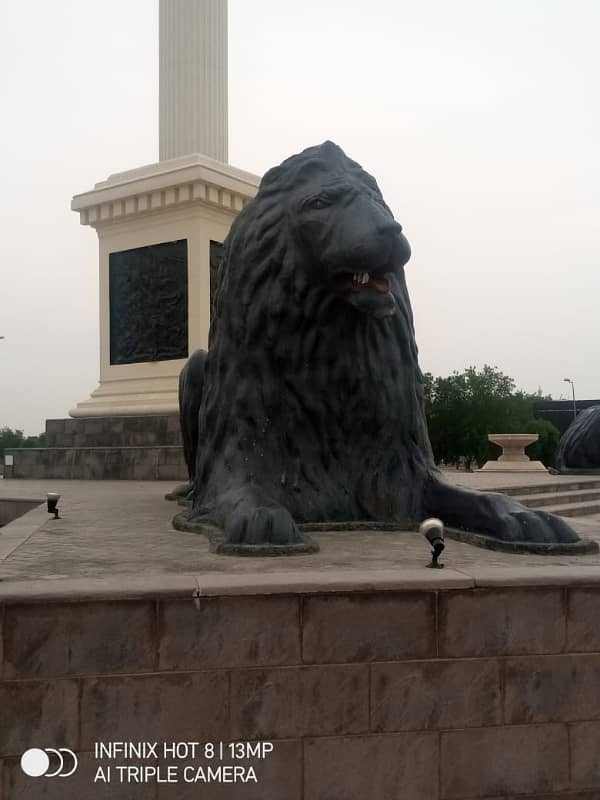Bahria orchard Plot No 353/74# olcb corner+possession utility paid for sale 8