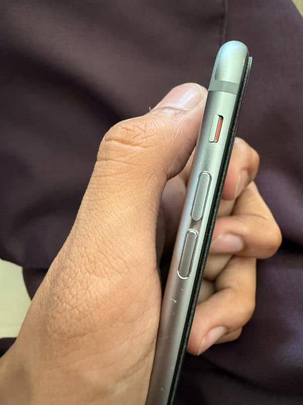 iPhone 6 3