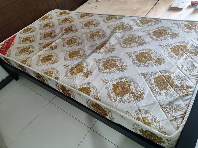 Master MoltyFoam Sleep Well Spine Support Mattress 1