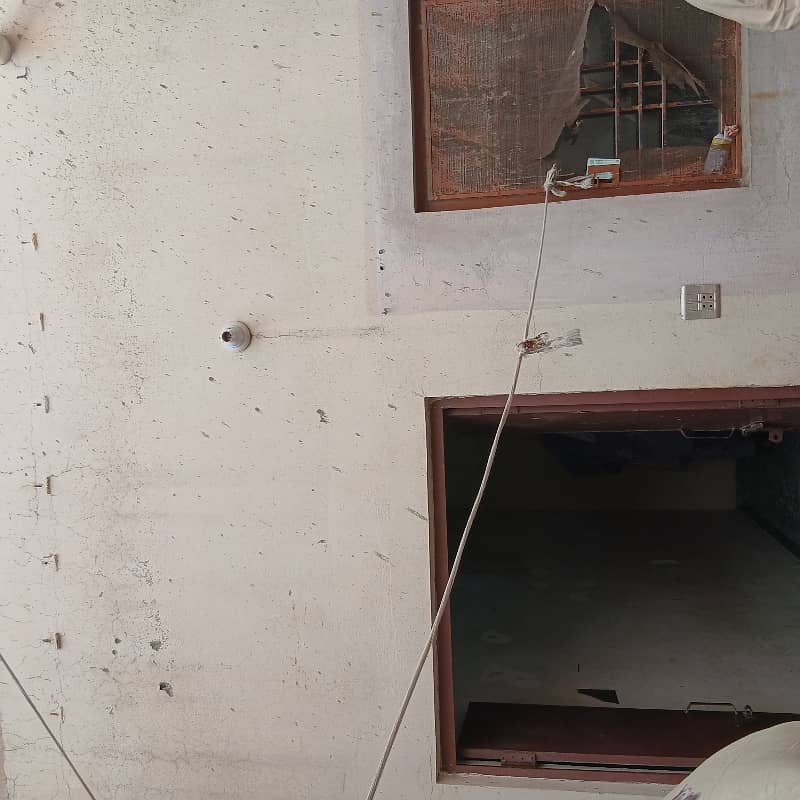 Nishtar Colony House Sized 1 Marla 3