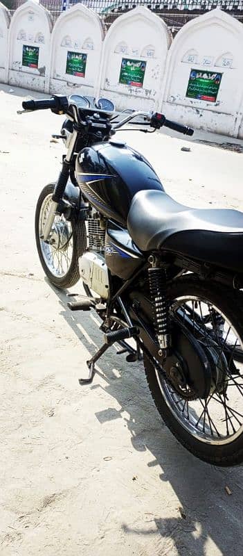 2013/14 Suzuki Gs 150 Power full Tourist Bike. 7