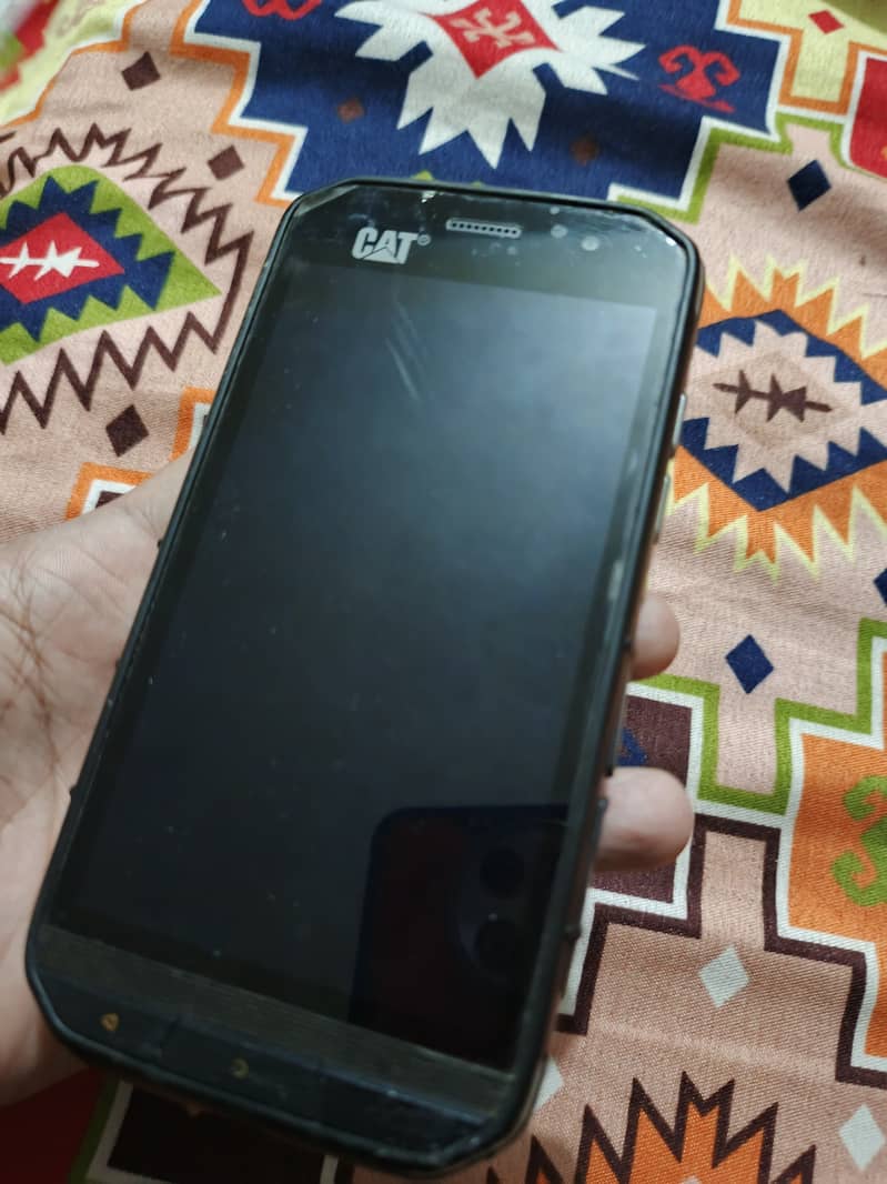 CAT S48c 4/64 1