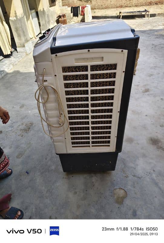 Air cooler for sale . Contact Number 0332 7242581 3