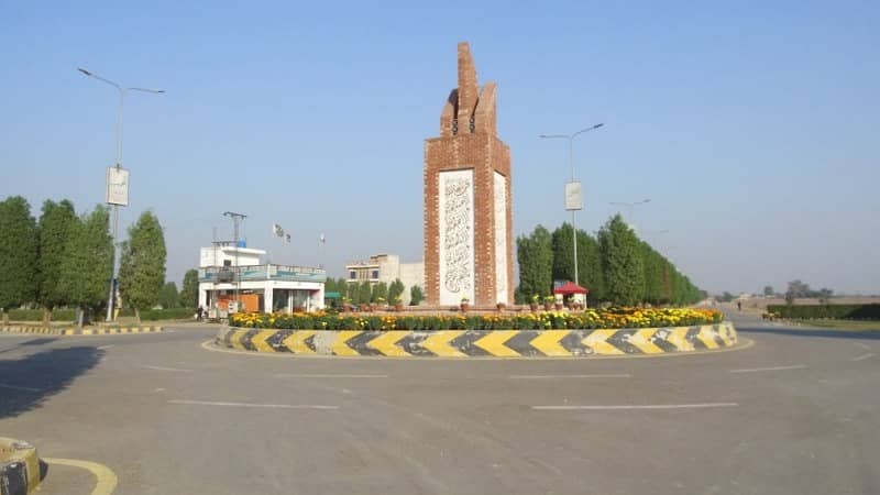 Buy A Centrally Located Prime Location 5 Marla Residential Plot In Grand Avenue Housing Scheme - Block A 0