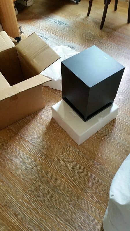 passive sub woofer. 1