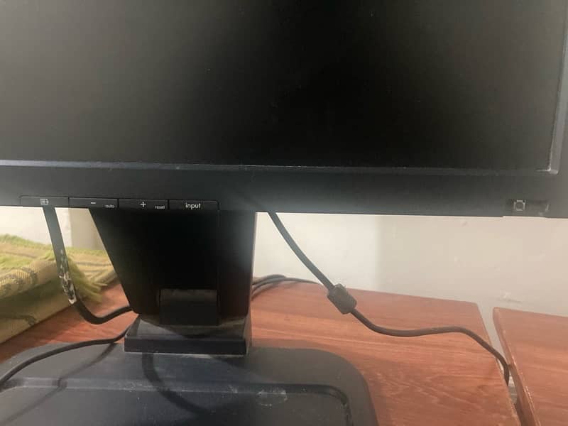 Dell Core 2 duo 20 inch Lcd 5
