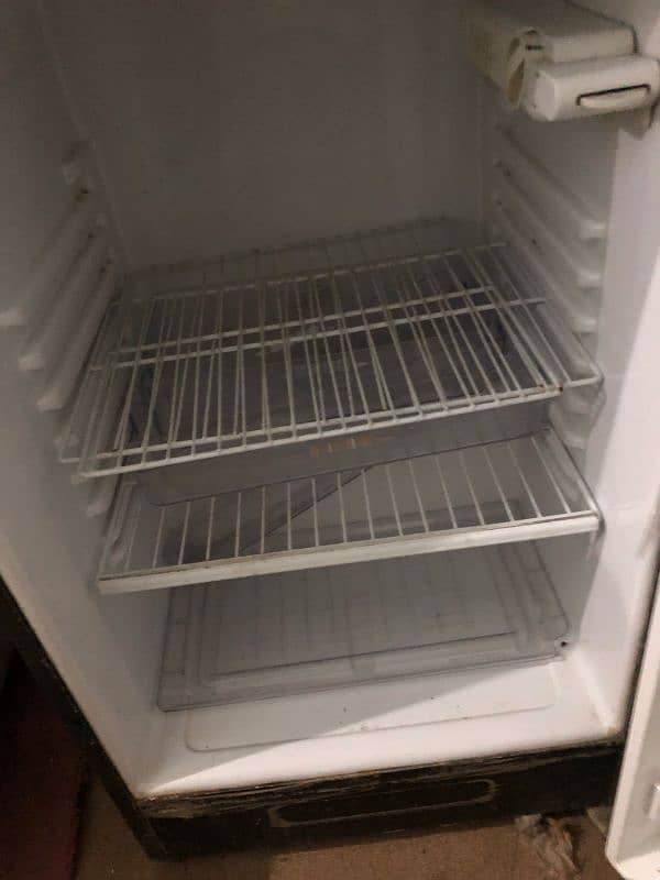 dawlance refrigerator 4