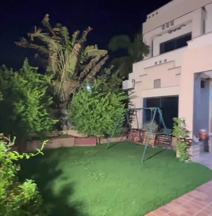 23 Marla House Ideally Situated In Johar Town Phase 1 - Block D 11