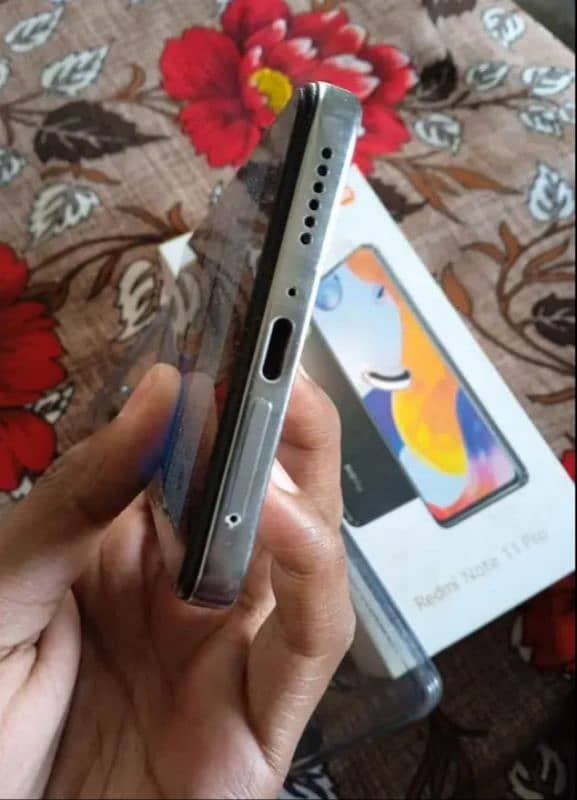 redmi Note 11 pro 4