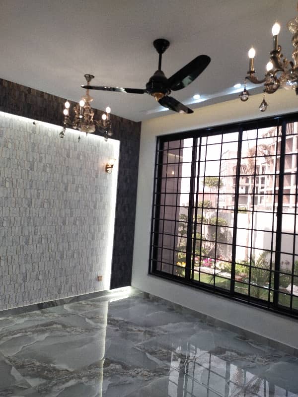 1 Kanal Luxury Brand New House For Rent in Bahria Town Lahore 6