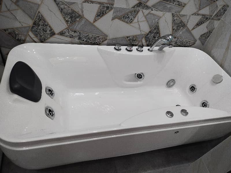 1 Kanal Luxury Brand New House For Rent in Bahria Town Lahore 15