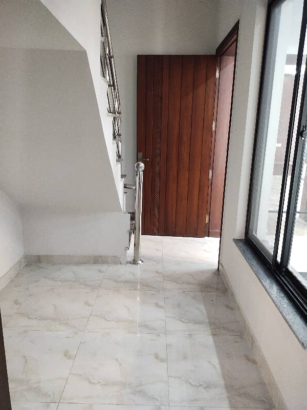 1 Kanal Luxury Brand New House For Rent in Bahria Town Lahore 35