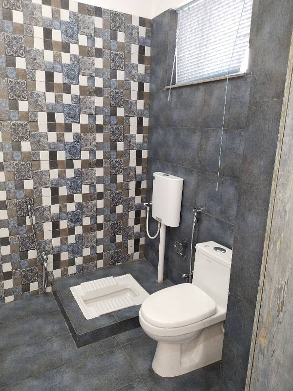 1 Kanal Luxury Brand New House For Rent in Bahria Town Lahore 41