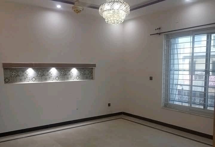 Reserve A House Now In G-15 8