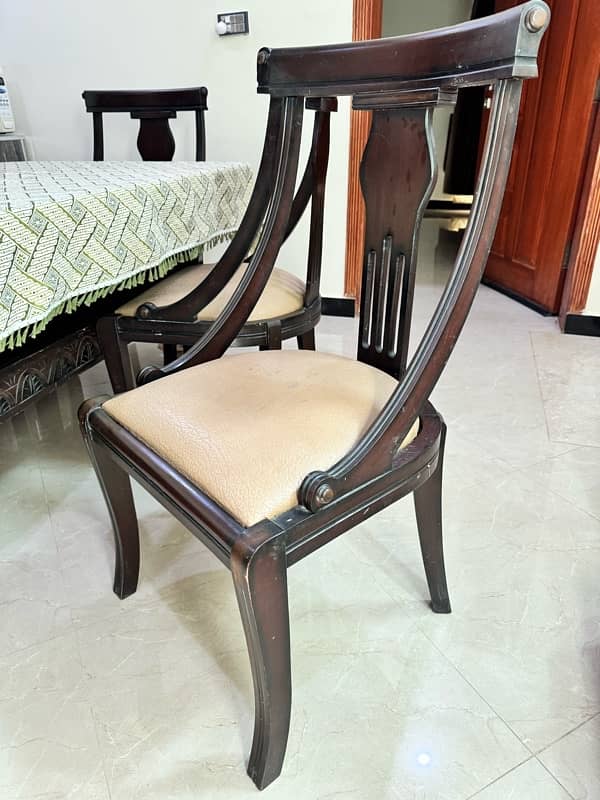 6 Seater DINING TABLE 2