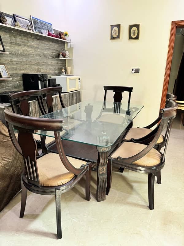 6 Seater DINING TABLE 3