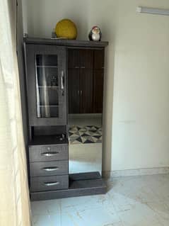 House furniture for sale co diction 9/10 slightly used