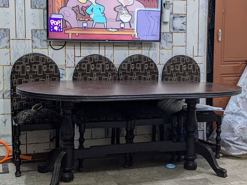 dining table with 6 chairs 0