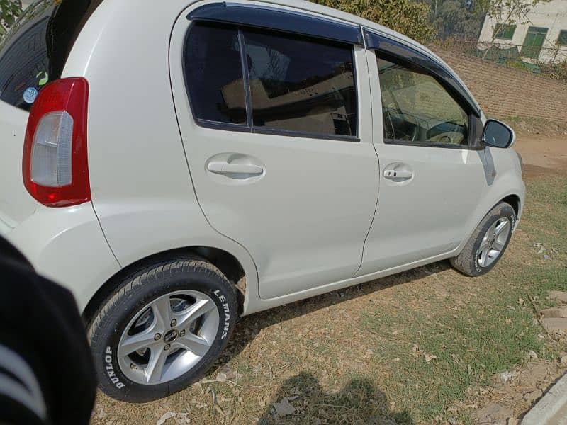Toyota Passo 2014/2016 3