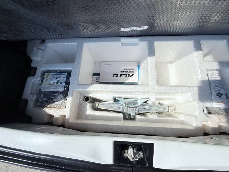 Suzuki Alto 2024 6