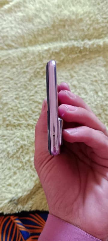 vivo v 20 Full box 3