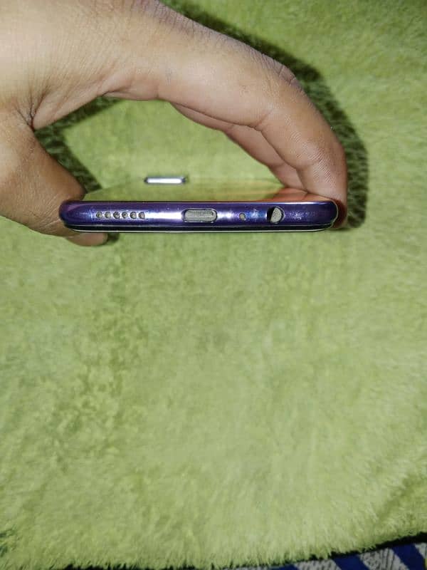 vivo v 20 Full box 4