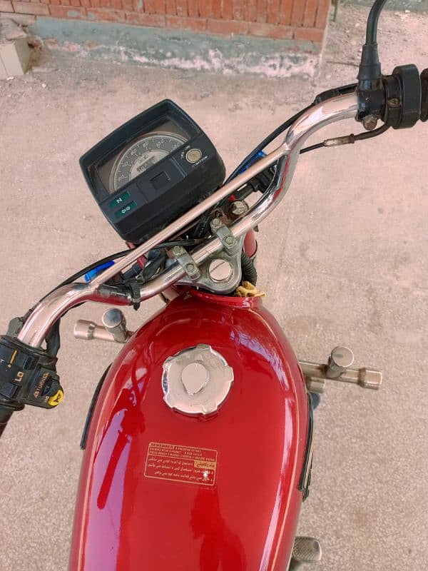 United 70cc available in shergharh 10