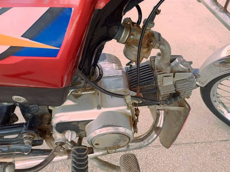 United 70cc available in shergharh 16