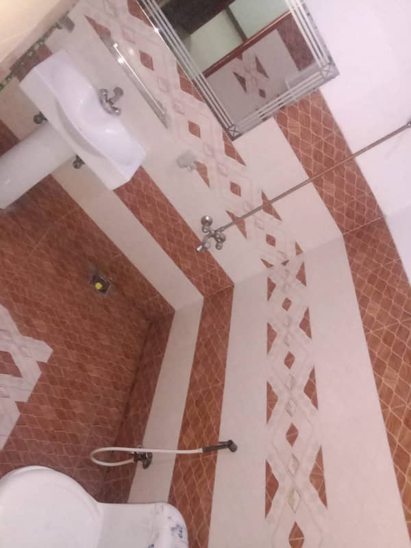6 Marla Upper Portion for Rent Dream Avenue, Lahore 3