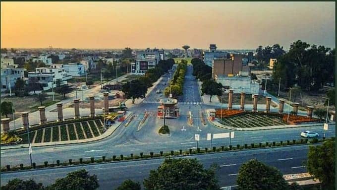 Corner 10 Marla Residential Plot Is Available For sale 3