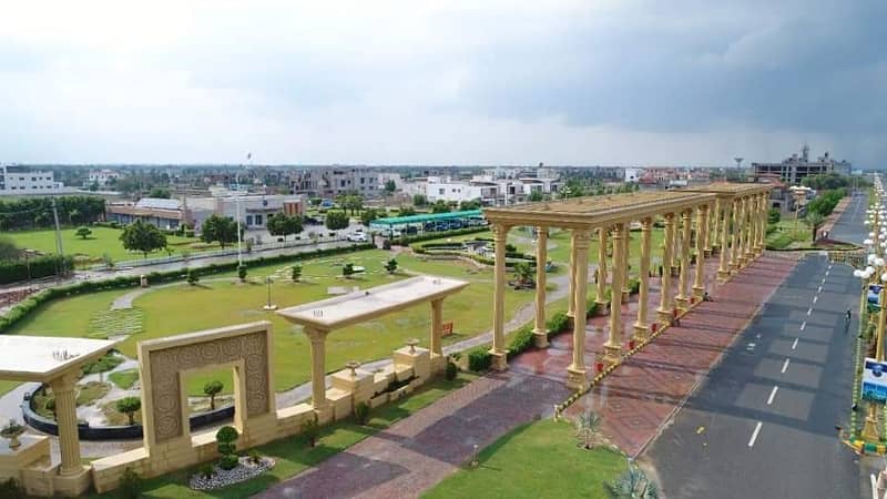 Royal Orchard 10 Marla corner Plot for sale ideal location 5