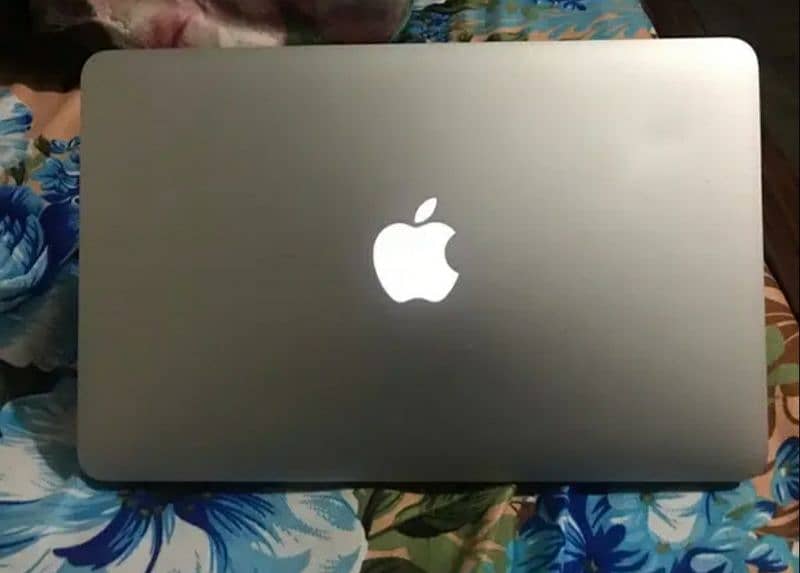 Macbook air 8.128GB 1
