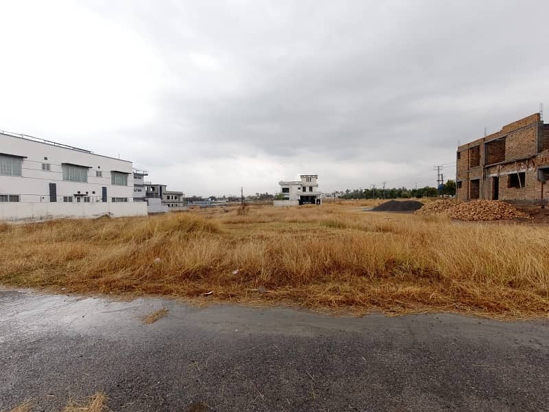 AWT - Block H Residential Plot Sized 10 Marla Is Available 6