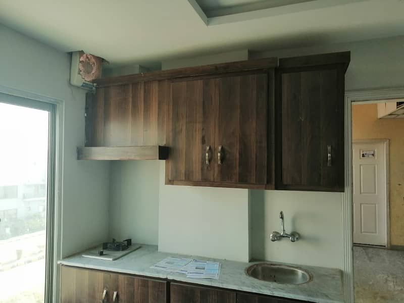 450 Square Feet Flat Situated In Margalla View Housing Society For rent 3