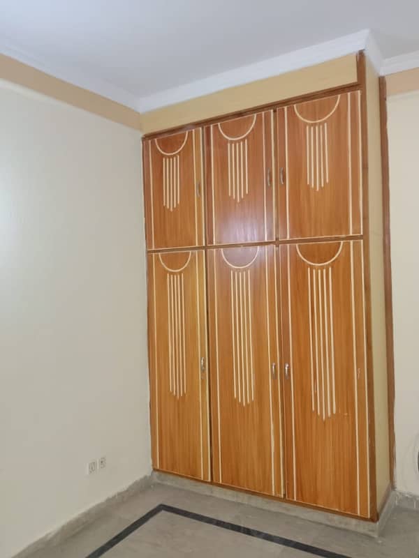 12 Marla Upper Portion For Rent 2 Bedroom Attach Washroom 8