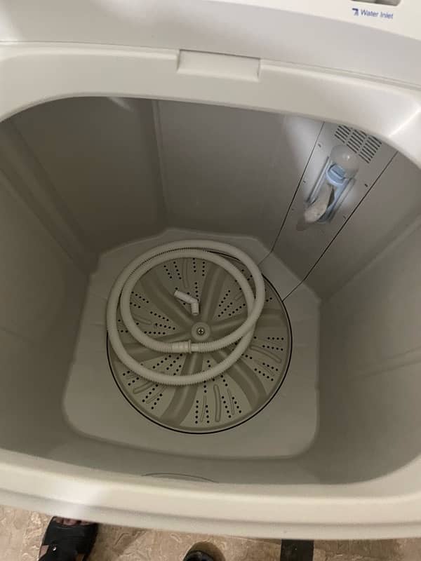 Haier Washing Machine HWM80-35 (8kg) + Haier Dryer HWS60-50 (6kg) 4