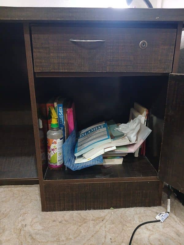 Study Table for sale 0